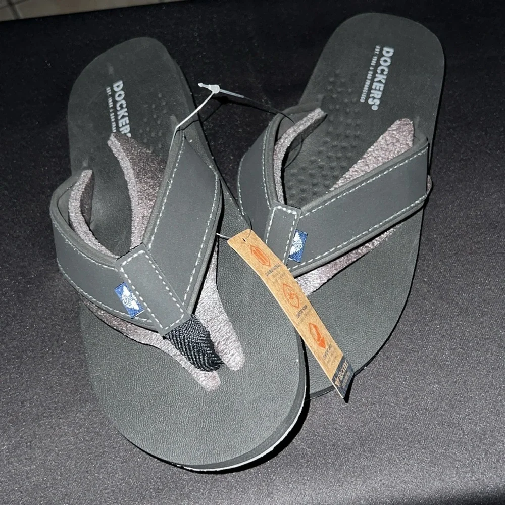 Dockers® Men's Flip Flop Sandals